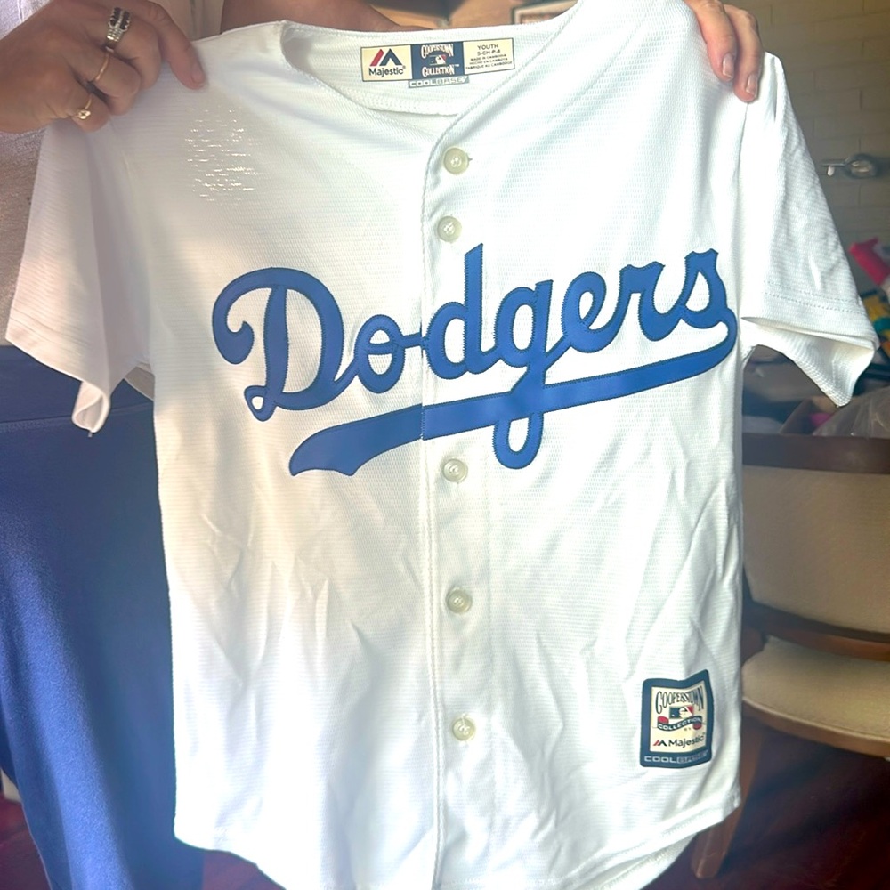 Dodgers Jackie Robinson jersey